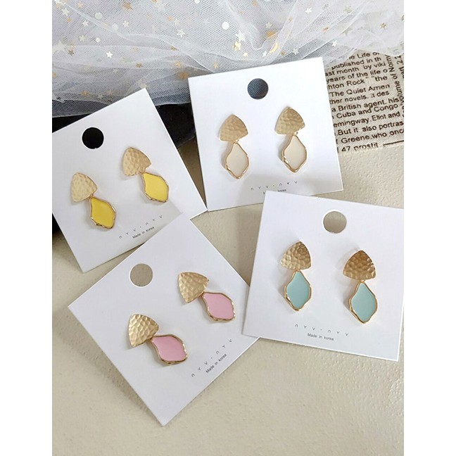 LRC Anting Tusuk Fashion Irregular Drop Glaze Triangle Stitching Earrings F4884X