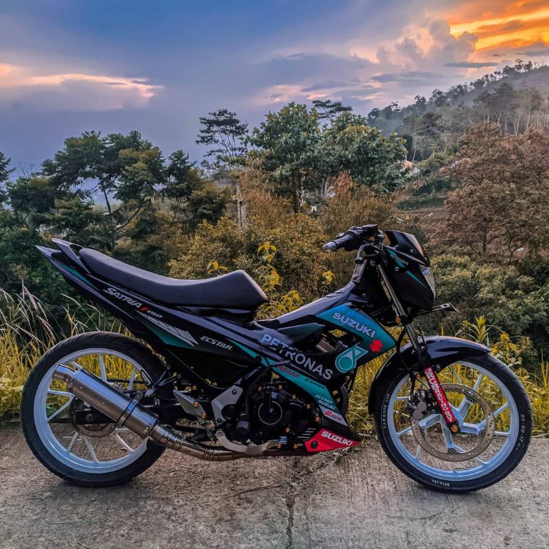 Striping Satria FU facelift Petronas Mandalika cutom  stiker FU 2014-2015