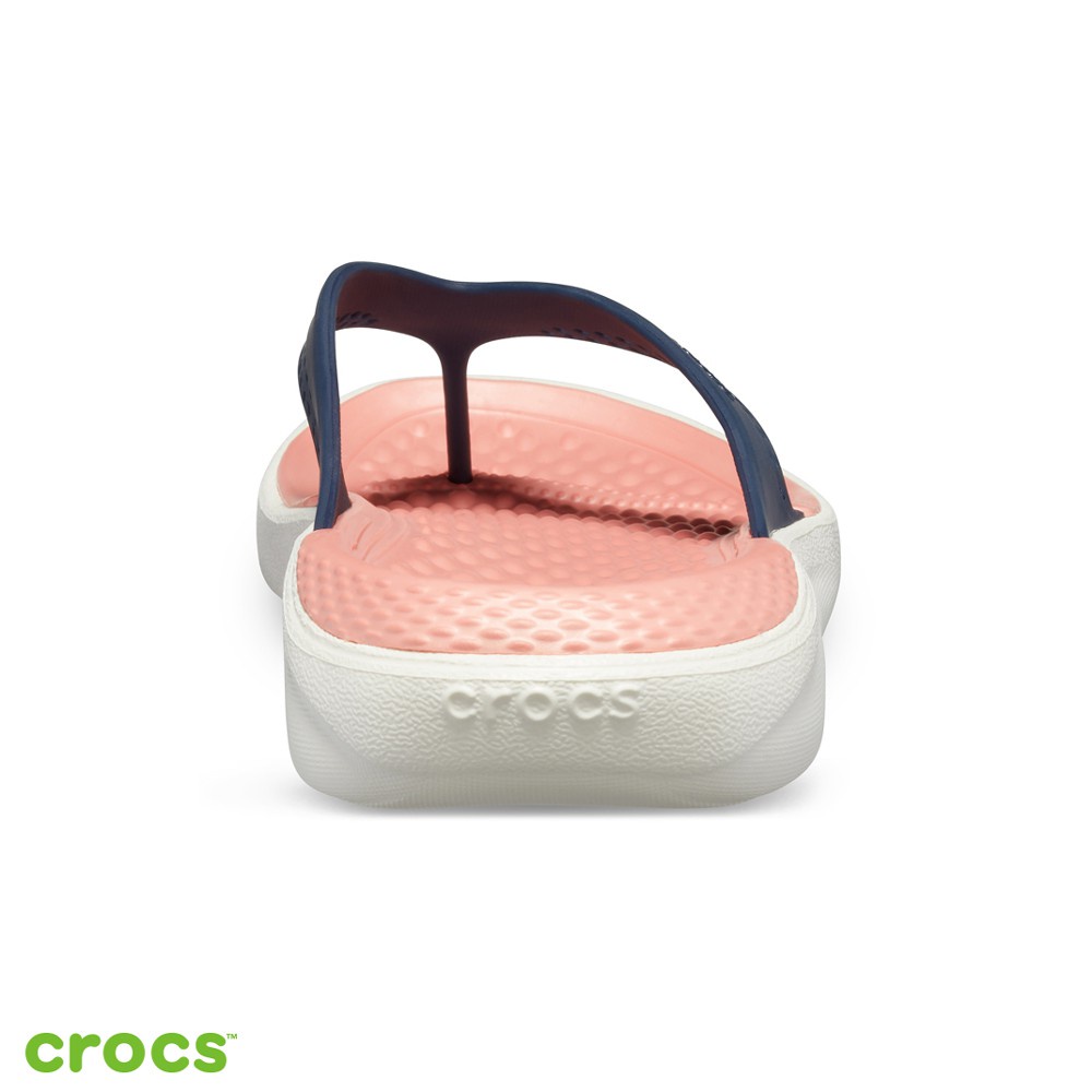 Crocs Literide Flip / Sandal Crocs Jepit / Sandal Unisex / Sandal Tahan Air / Original - Navy Peach -205182-4JG