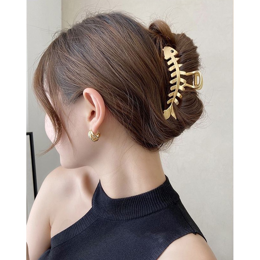 Jepit Rambut Ponytail Bentuk Tulang Ikan Bahan Alloy Gaya Korea Untuk Wanita