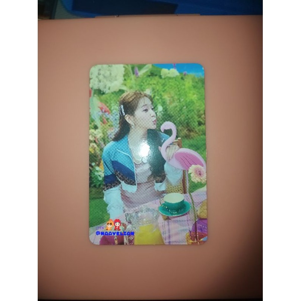Photocard official Yeri Red Velvet Queendom(Girls case vers)