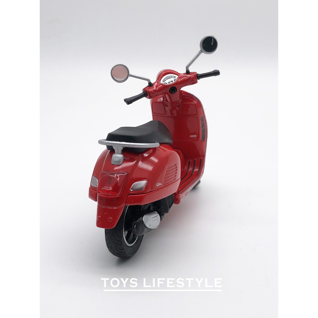 Welly Diecast - Vespa GTS 125cc 2017