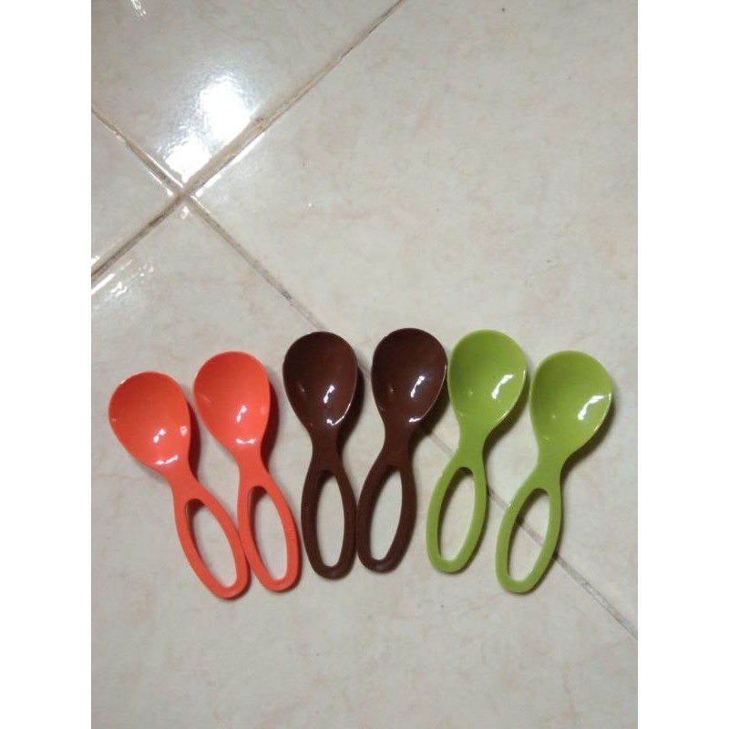 sendok bumbu / sendok takar / sendok makan bayi Tupperware(1pcs)