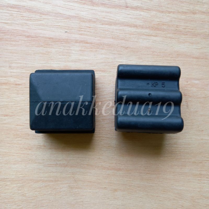 Karet Ganjel Bantalan Peredam Tahanan Mesin Link Engine Mounting Vario 125 150