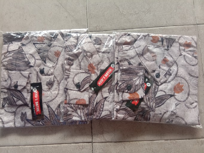 Kemeja Batik Anak Lengan Panjang