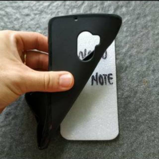 LENOVO K4 NOTE / LENOVO A7010 softcase karet silikon hitam dan tutup belakang mantul murah meriah