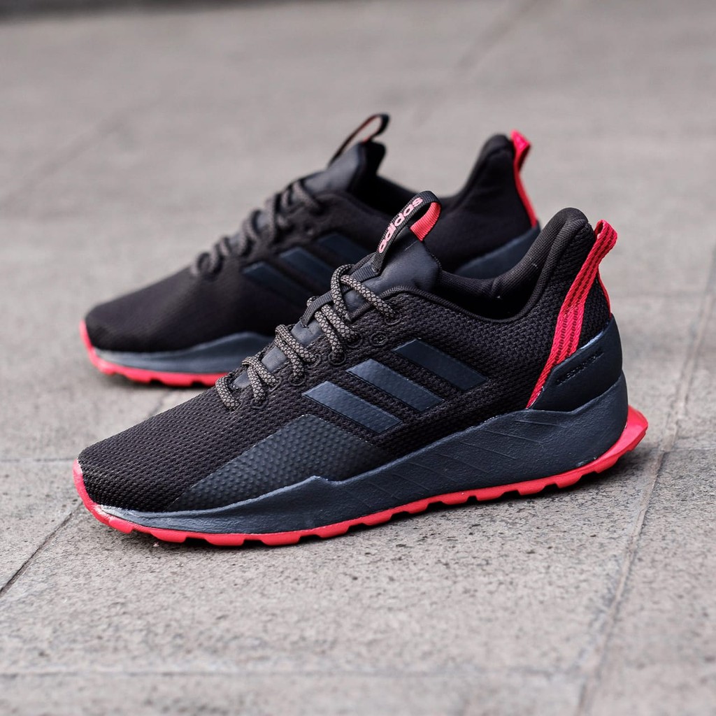 sepatu sneakers adidas