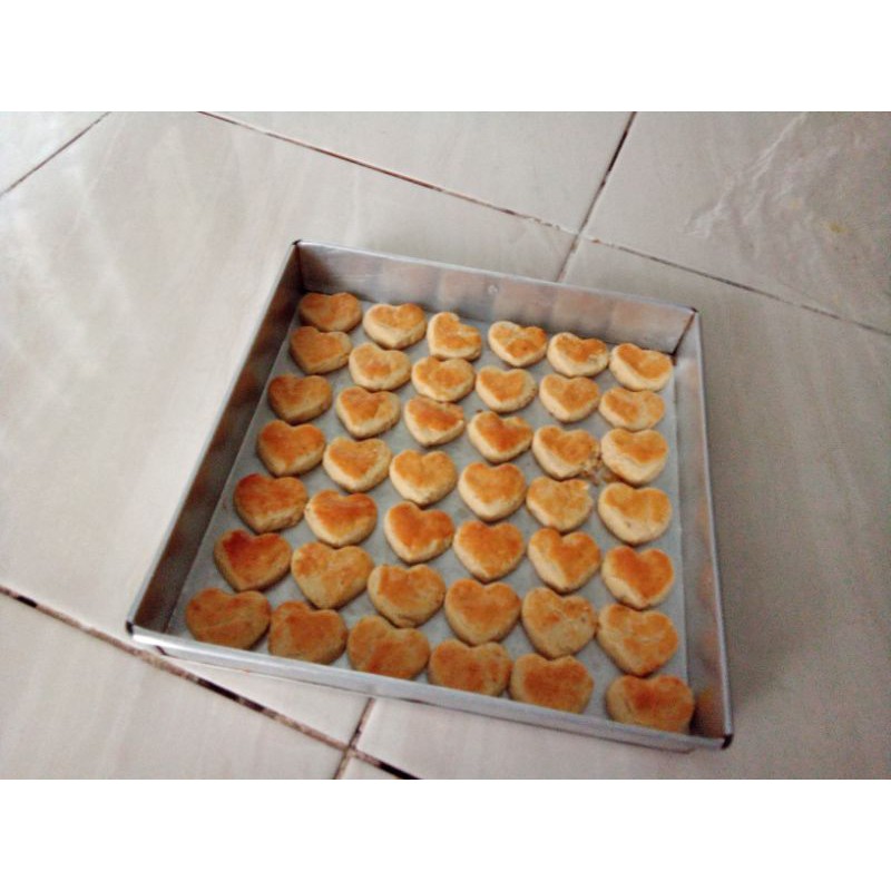 

kue kacang 1/4 kg