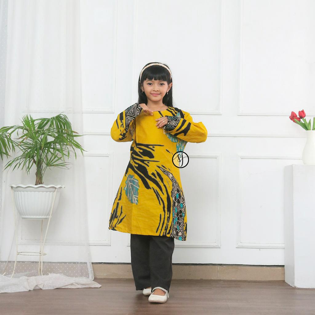 SAROJA | Couple Tunik Keluarga Alisa Kuning | Couple Tunik Batik | Couple Tunik Pasangan | Couple Tunik Ibu Anak Perempuan | Dress Lengan Panjang