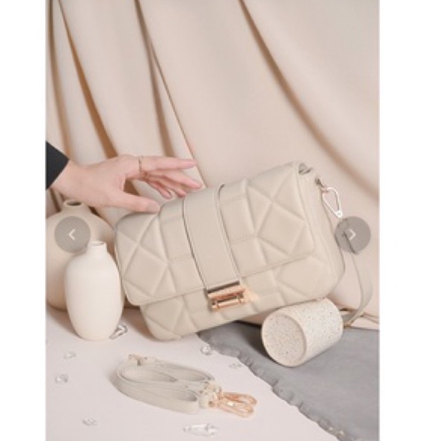 ODELLA BAG By Local id