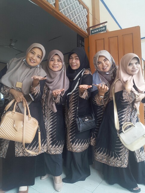 Batik Tunik Shibori Jumputan Terbaru Size S-3l / Hrb026 Yelbor Navbor / Biru Putih / Original..