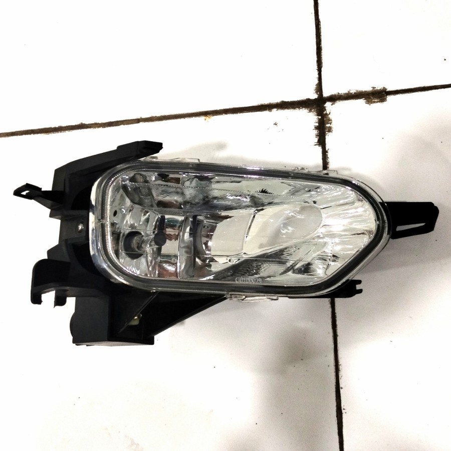 Fog Lamp Foglamp Lampu Kabut Kanan CRV Gen 2 2002-2006