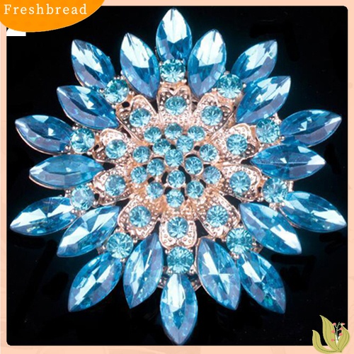 [ TERLARIS]Women Fashion Shiny Alloy Rhinestone Flower Wedding Bridal Bouquet Brooch Pin