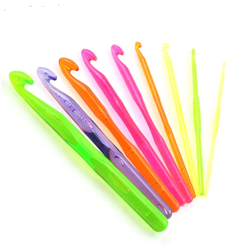 JARUM RAJUT / CROCHET HOOK / KNITTING NEEDLES / HAKKEN / HAKPEN / ALAT RAJUT PLASTIK / JARUM RAJUT QF02