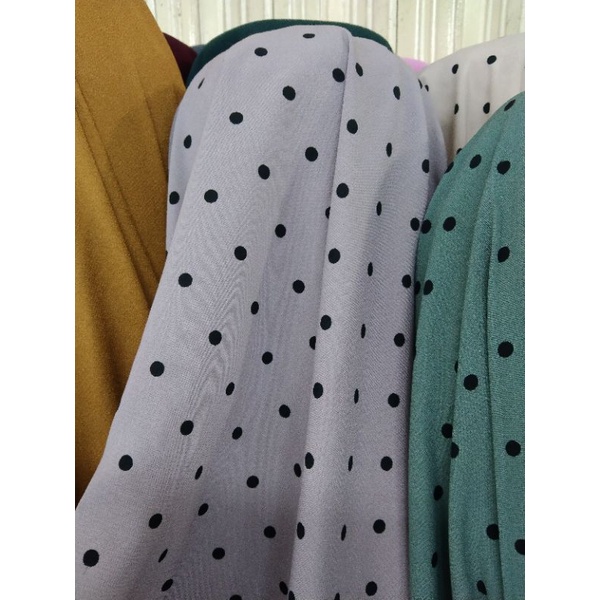 bahan/kain wolfis polkadot