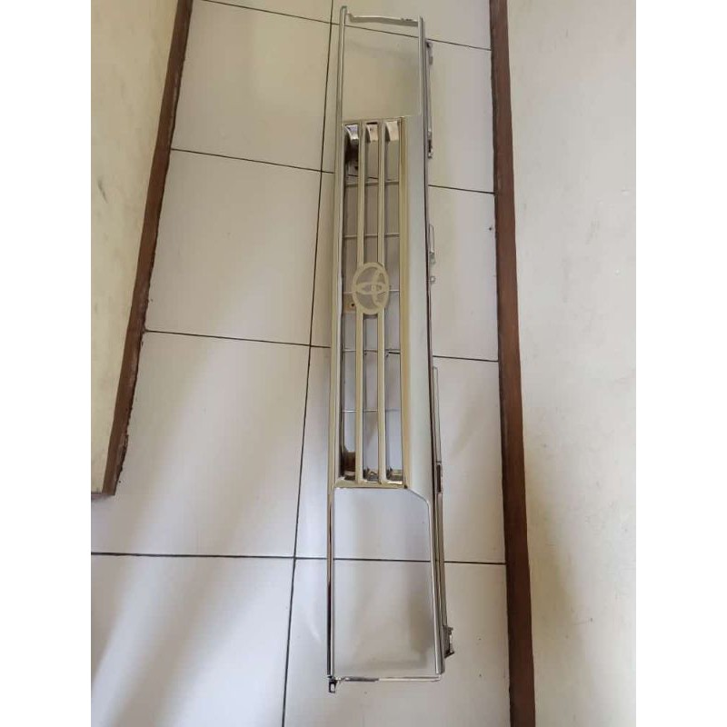 grill kijang grand chrome