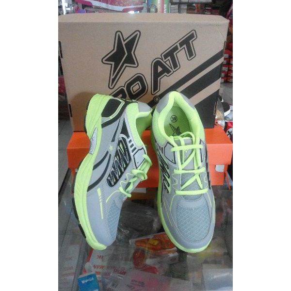 Sale sepatu sport pro att MC 01 abu abu/hijau