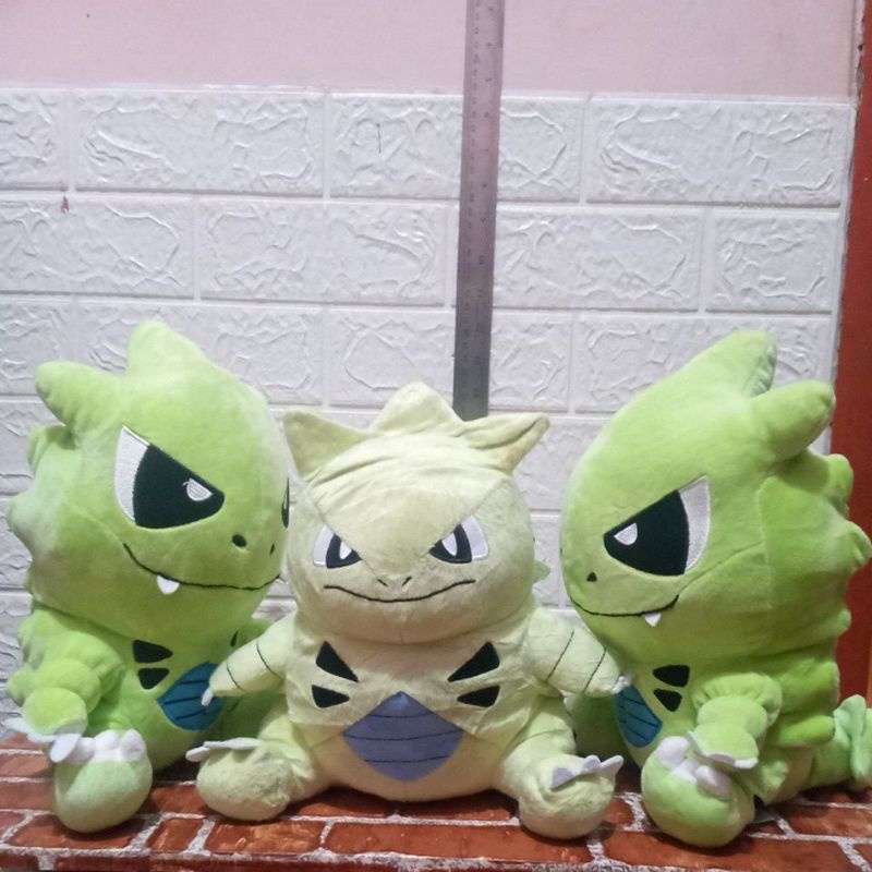 TYRANITAR/BONEKA POKEMON TYRANITAR/POKEMON TYRANITAR/BONEKA POKEMON