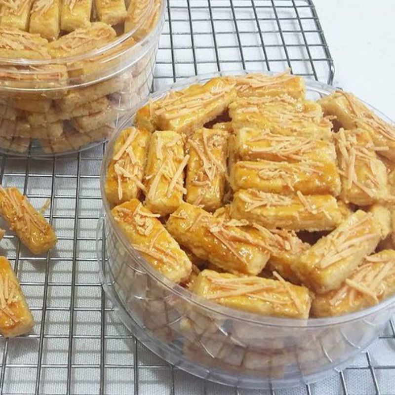 

KUE KERING KASTENGEL PREMIUM BIKIN NAGIH KUE LEBARAN