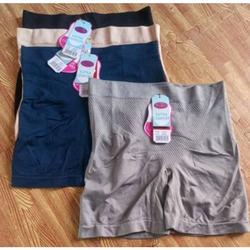 celana dalam wanita boxer rajut/boxer wanita/celana pendek