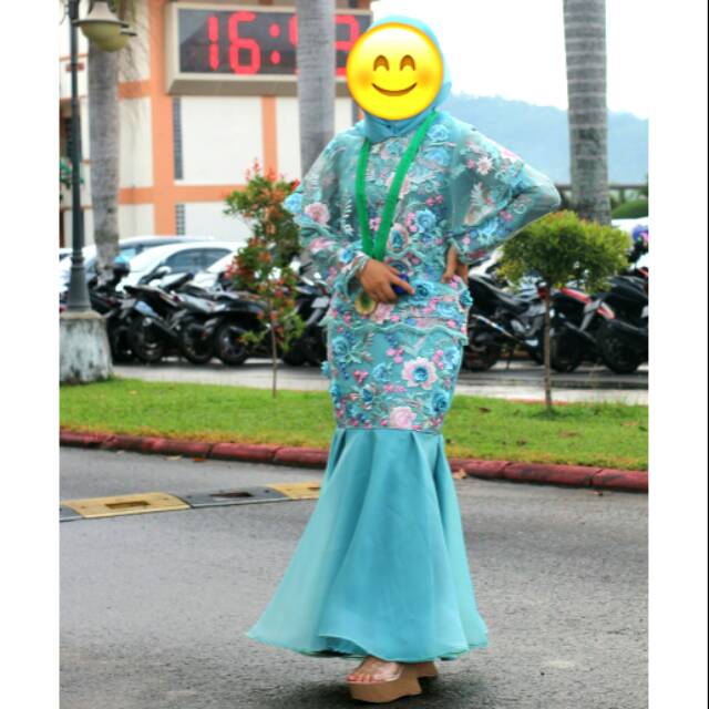 Baju payet/brokat mewah