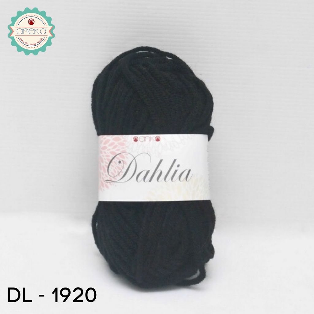 Benang Rajut Karpet Dahlia / Carpet Yarn - 1920 ( Hitam )