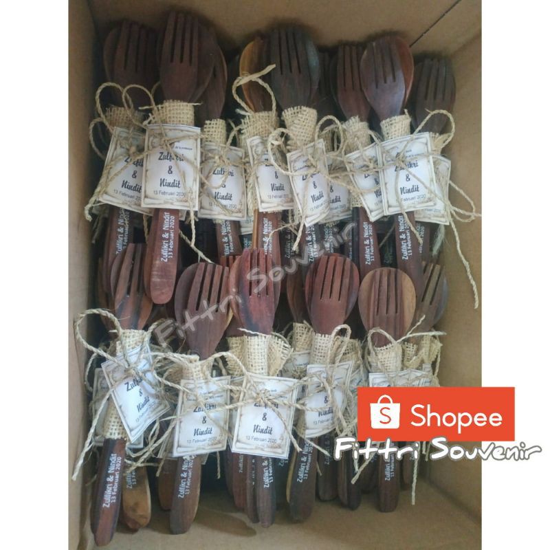 Sendok garpu kayu souvenir - souvenir kayu