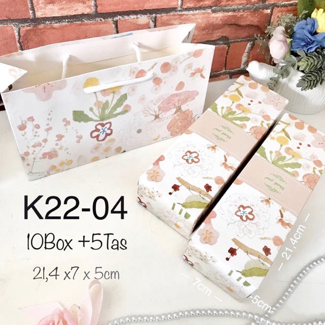 

(10 Kotak +5Tas) Packaging Kotak Cantik K2204 K22