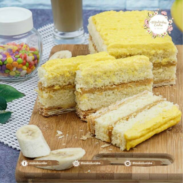 

MAKOBU CAKE ~ Castella Banana Crunchy