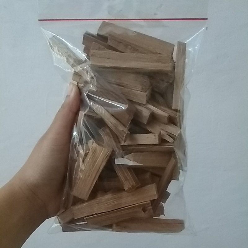 

Kayu Bajakah asli Kalimantan 100% Original 250 gr