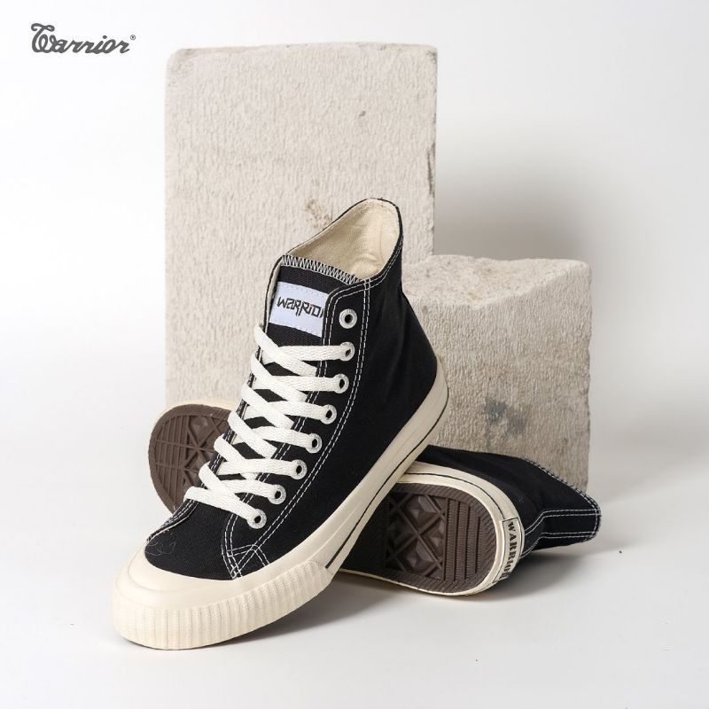 Warrior Venus high black white - sepatu warior original