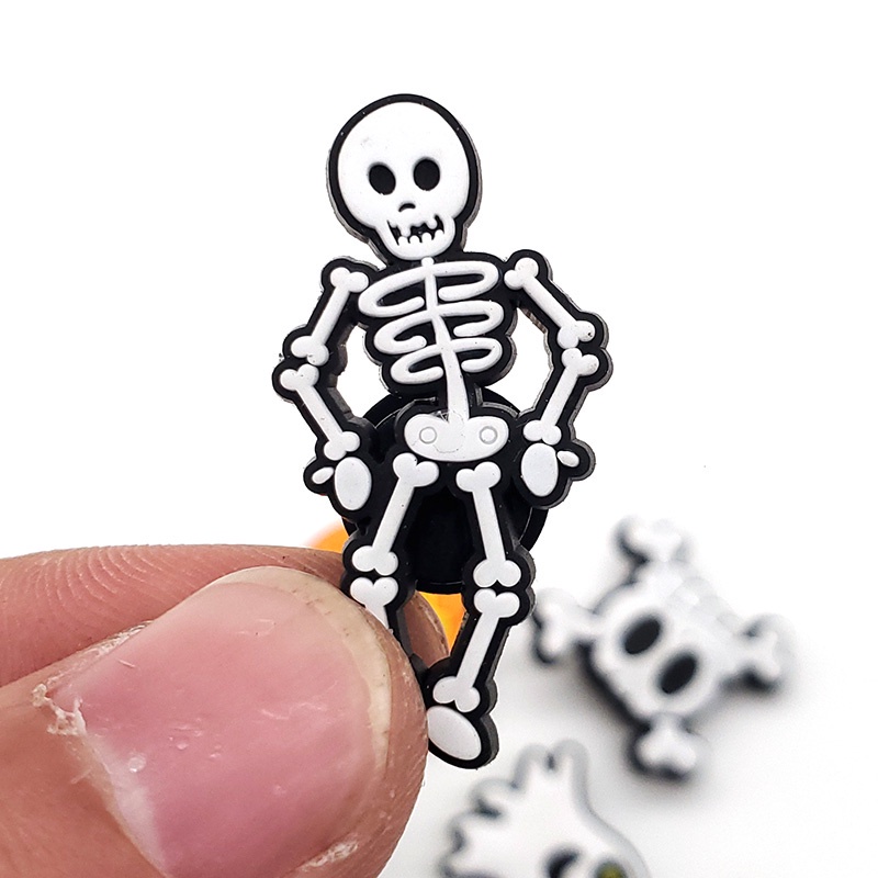 Charms Aksesoris Sepatu Desain Halloween jibbitz crocs Untuk Pria Dan Wanita
