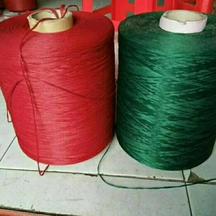 benang obras karpet banyak warna