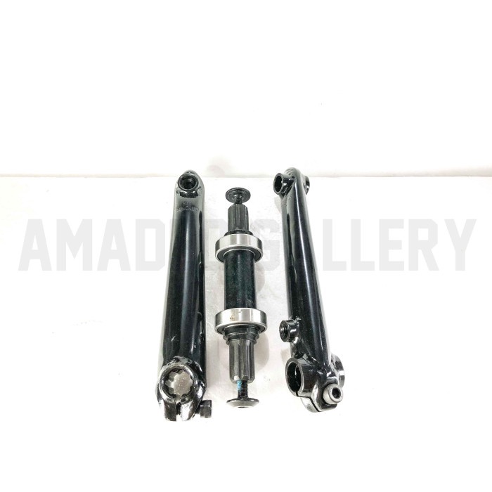 CRANK BMX 3PCS TAIWAN BB MID BEARING BLACK THREE PIECES HITAM