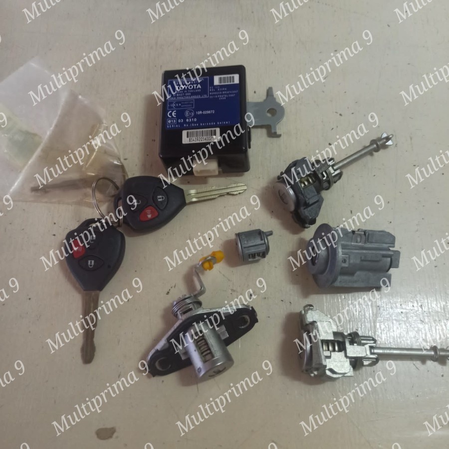 Kunci Kontak Set Kunci Set Toyota Innova Fortuner Old Original 1Set