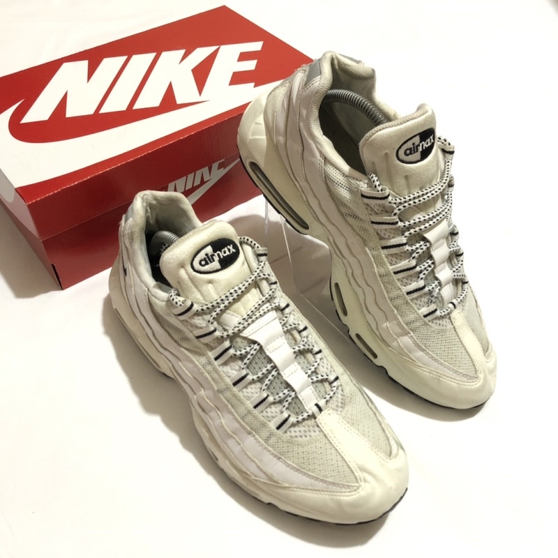 Sepatu Nike airmax 95 White second