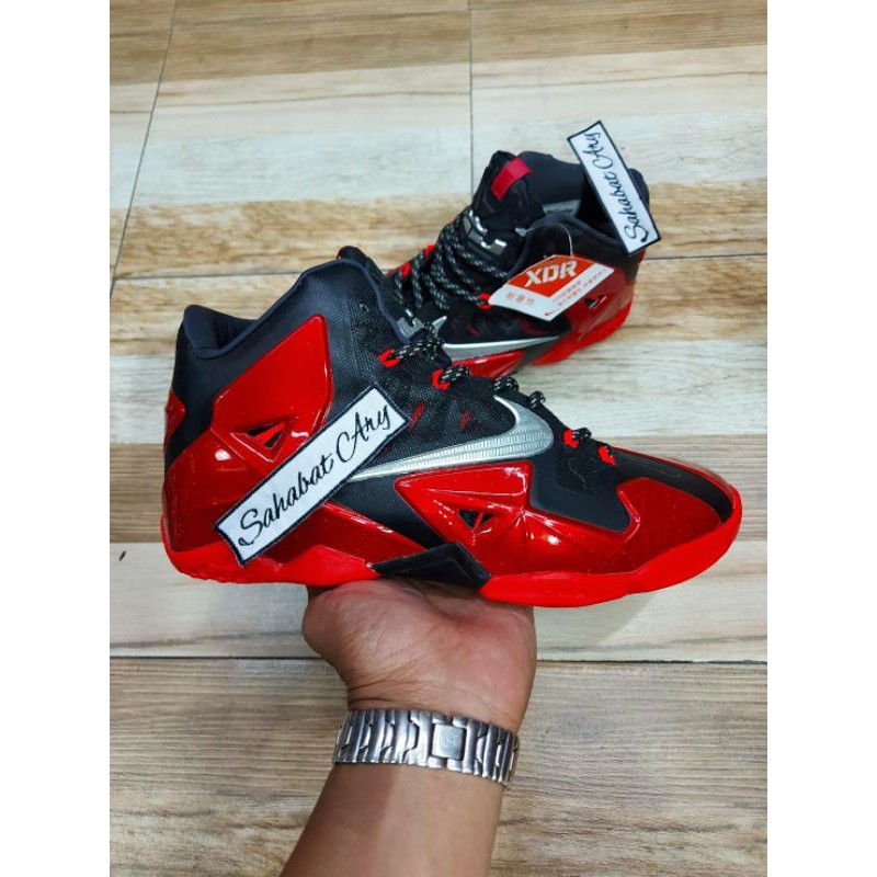 Sepatu Lebron 11 Miami Heat Away Black Red