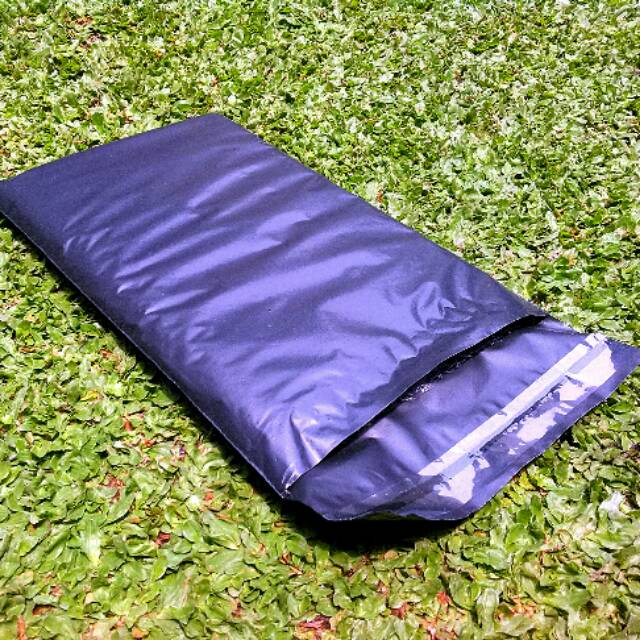 

50pcs amplop bubble polymailer 17 X 30 atau poly bubble mailer
