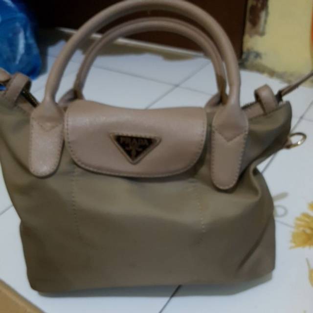 Tas Dowa