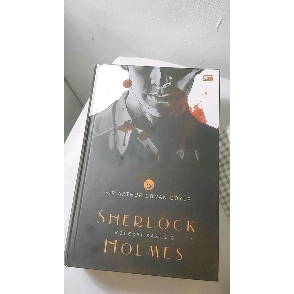 [INDONESIA] BUKU NOVEL SHERLOCK HOLMES KOLEKSI KASUS 1 DAN 2 - SIR ARTHUR CONAN DOYLE [ORIGINAL]