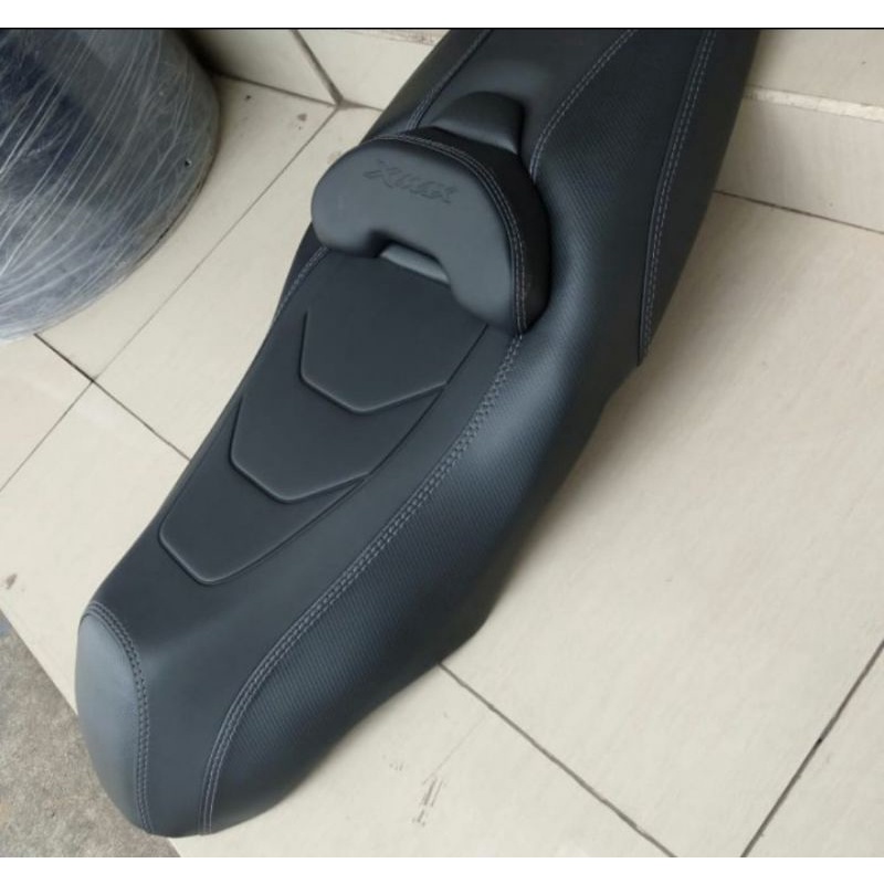 Cover jok xmax custom / kulit jok yamaha xmax model eropa MBtech original