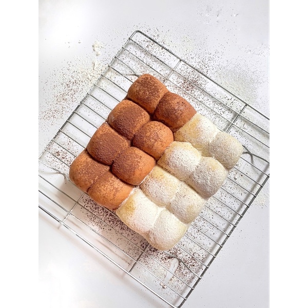 

MILK BUNS 2 RASA (sweet only) ( 16pcs )