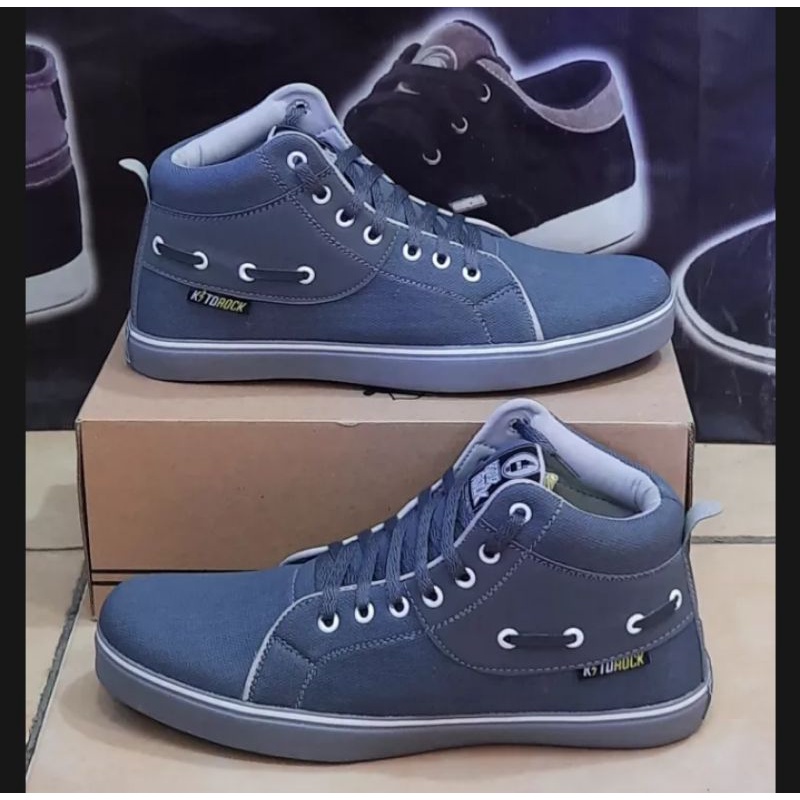 Sepatu Sneakers Pria Sepatu Sneakers boot Pria Terlaris