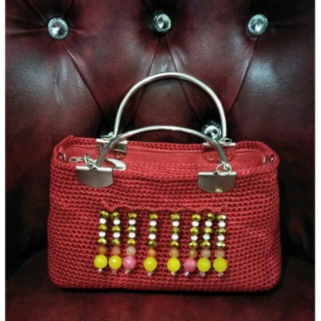 Tas pesta rajut merah batu handmade