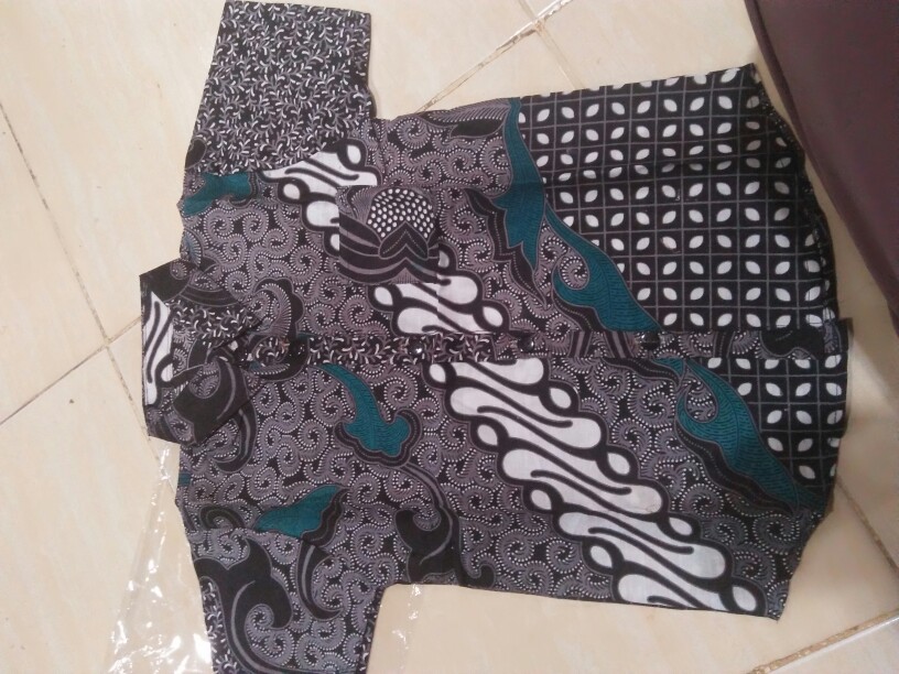 Batik Anak / Hem Anak Pendek Laki Laki Motif Ulir 1-6 Tahunnn