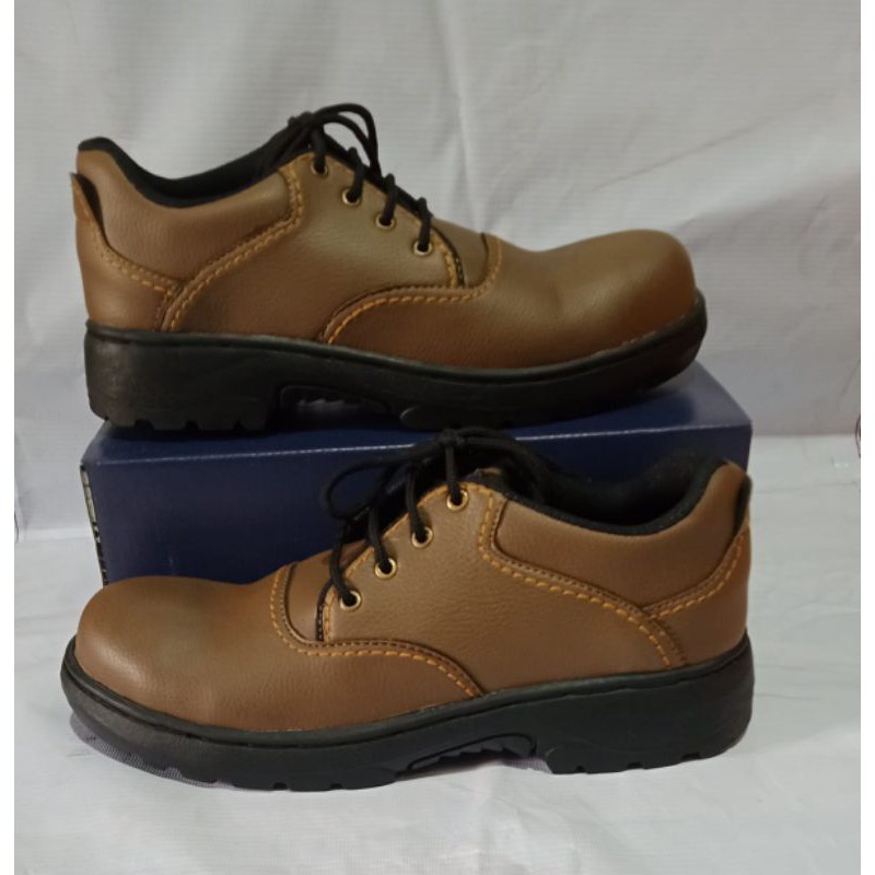 SEPATU SAFETY KICKERS