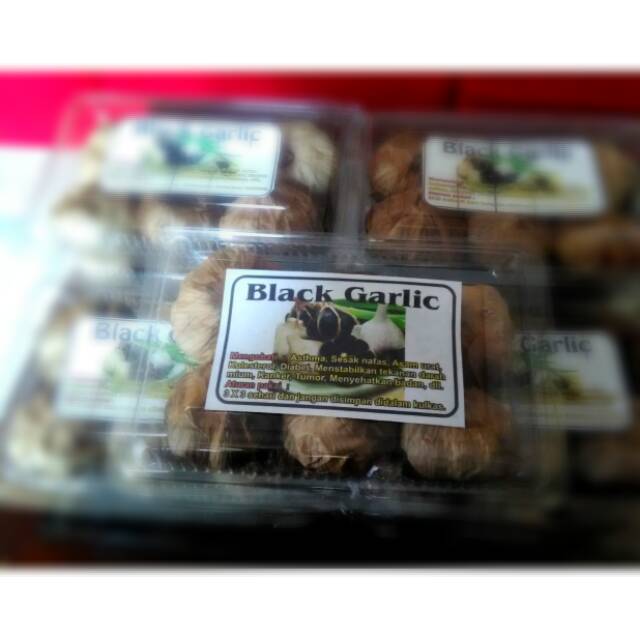 

Black Garlic / Bawang Hitam