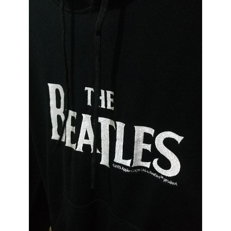 Hoodie Pria The Beatles Hitam Black Tag Label Free Paper bag