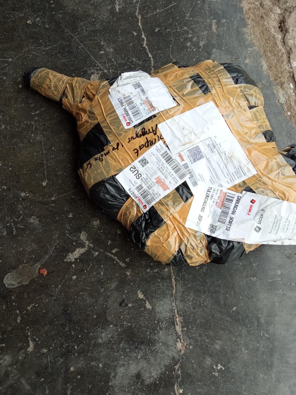 Daun Anggur Ijo - 506 (lusinan) Daun Plastik Daun Artificial Daunhias Daundekorasi Grosirdaunanggur