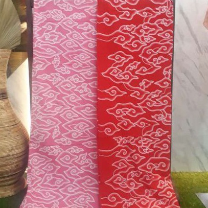 Kain batik tulis mega mendung Cirebon